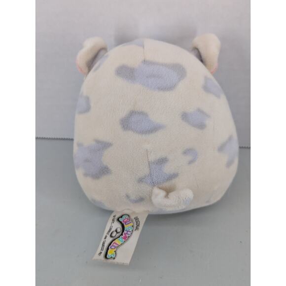 Squishmallows Rosie 4.5" Scarf - Picture 2 of 3